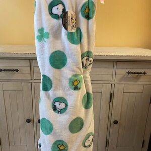 Peanuts Vevetloft Throw